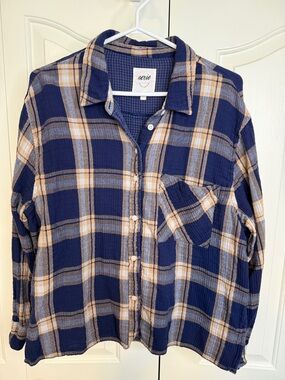 Aerie Gauzy Button up Blouse